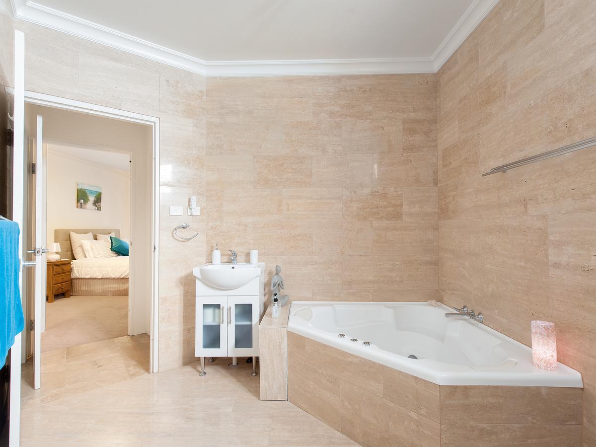 Shoal Bay Bed & Breakfast (Adults Only) 넬슨베이 외부 사진