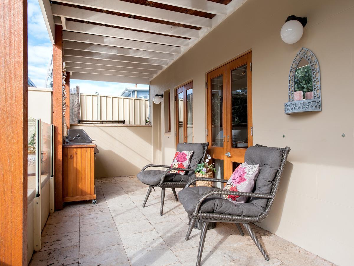 Shoal Bay Bed & Breakfast (Adults Only) 넬슨베이 외부 사진